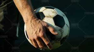 《球员退休金制度：退役后的球星如何靠福利生活？》